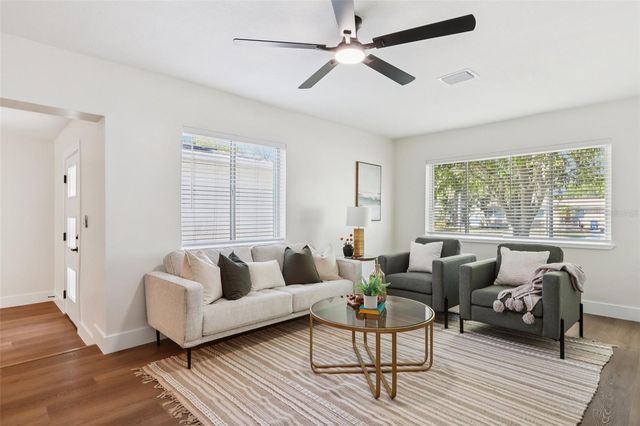 5010 8th AVE N, St Petersburg, FL 33710