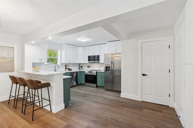 5010 8th AVE N, St Petersburg, FL 33710