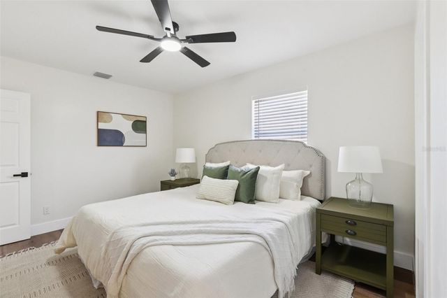 5010 8th AVE N, St Petersburg, FL 33710