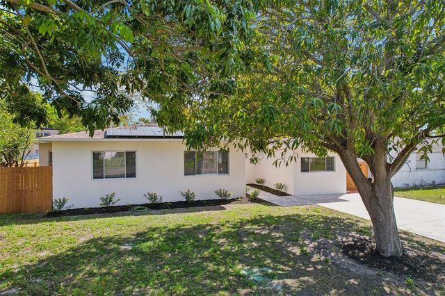 5010 8th AVE N, St Petersburg, FL 33710