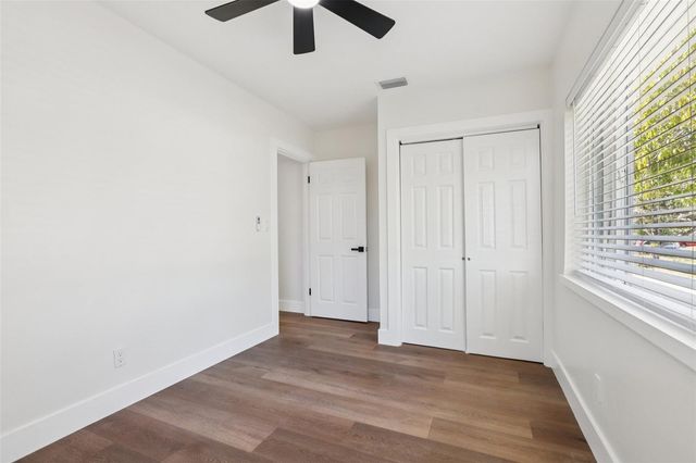 5010 8th AVE N, St Petersburg, FL 33710