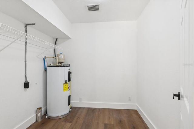 5010 8th AVE N, St Petersburg, FL 33710