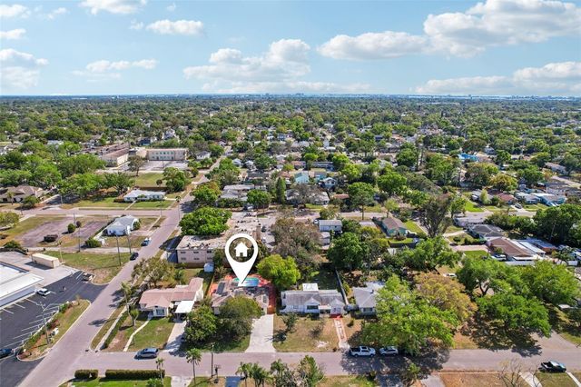 5010 8th AVE N, St Petersburg, FL 33710