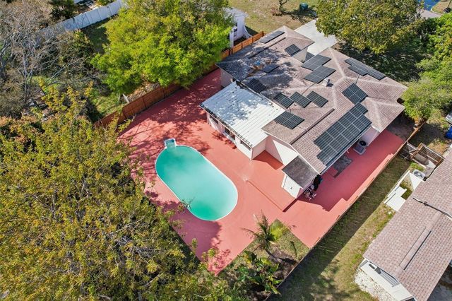 5010 8th AVE N, St Petersburg, FL 33710