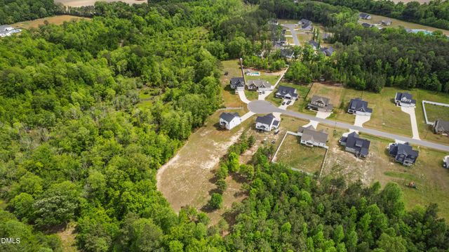463 Jackson Pond Dr, Smithfield, NC 27577