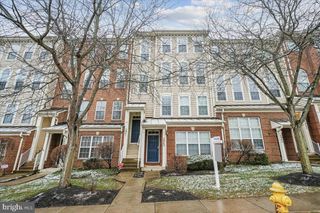 5043 ANCHORSTONE DR #5043, Woodbridge, VA 22192
