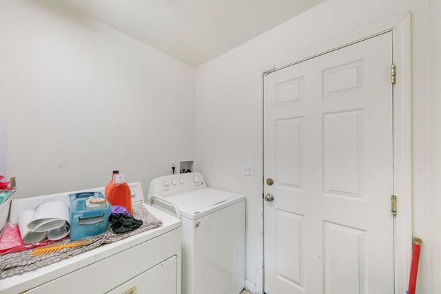 5929 Tangerine Ave, Sacramento, CA 95823