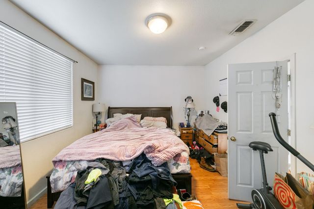 5929 Tangerine Ave, Sacramento, CA 95823