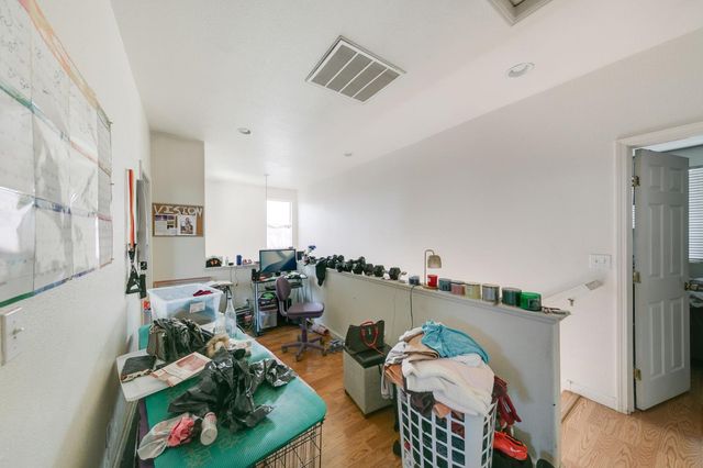 5929 Tangerine Ave, Sacramento, CA 95823