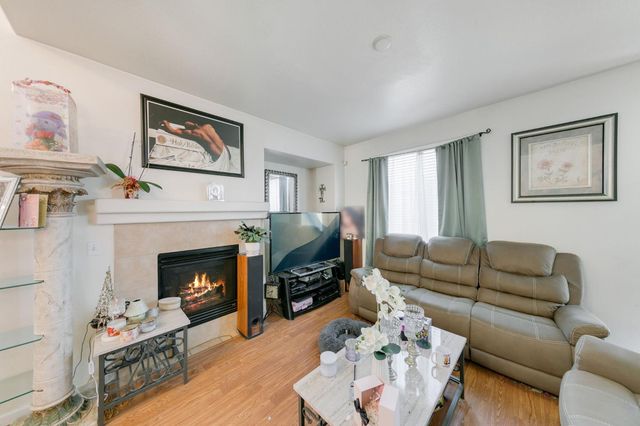 5929 Tangerine Ave, Sacramento, CA 95823