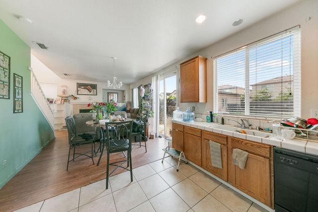5929 Tangerine Ave, Sacramento, CA 95823
