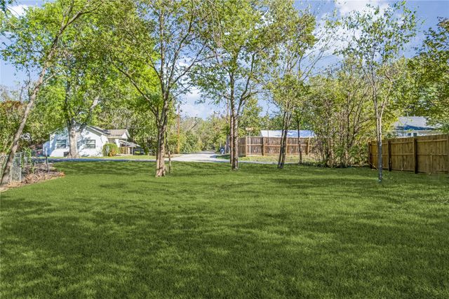 509 cedar Street, Mckinney, TX 75069