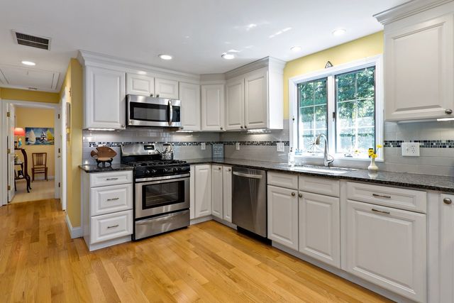 111 Westwind, Barnstable, MA 02655