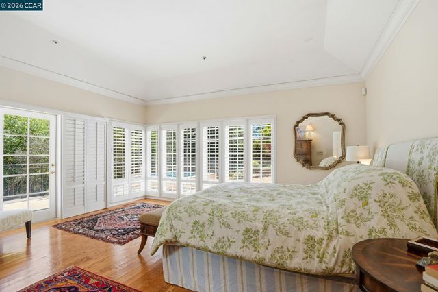 45 N Merrill Circle, Moraga, CA 94556
