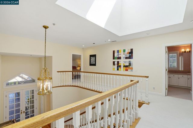 45 N Merrill Circle, Moraga, CA 94556