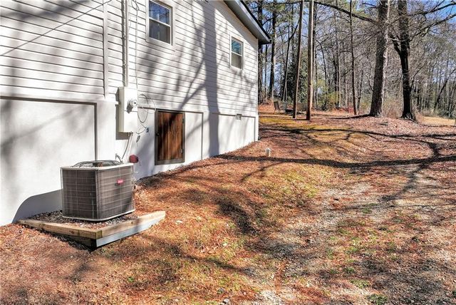 321 Pine Avenue, Commerce, GA 30529