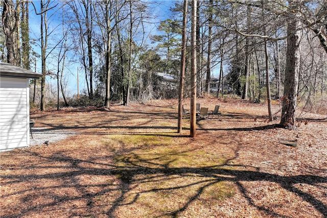 321 Pine Avenue, Commerce, GA 30529