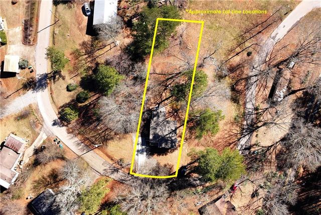 321 Pine Avenue, Commerce, GA 30529