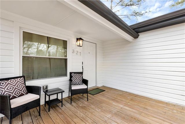 321 Pine Avenue, Commerce, GA 30529