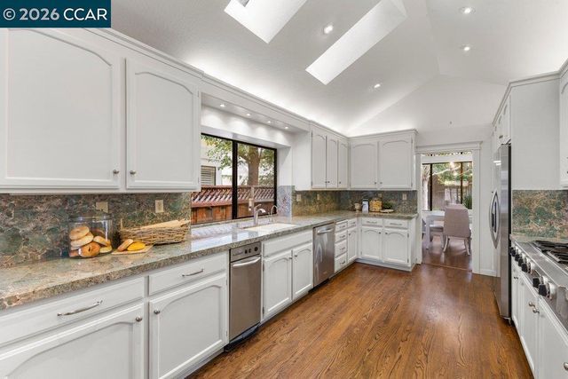 1239 1239 Whispering Oaks Dr, Danville, CA 94506