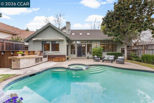 1239 1239 Whispering Oaks Dr, Danville, CA 94506