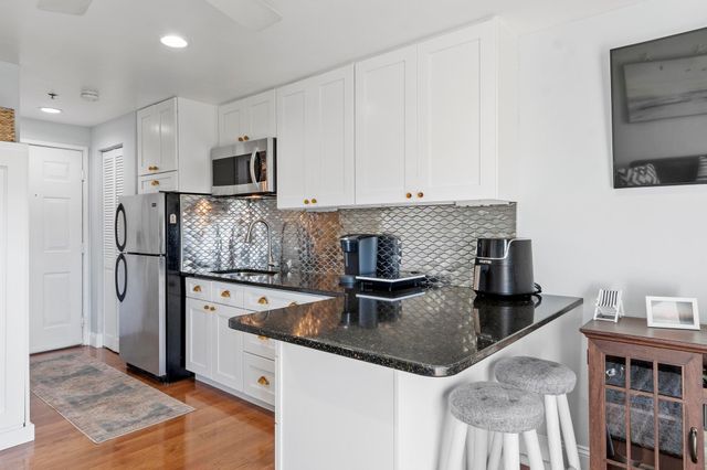 550 Winnacunnet Rd Unit 313, Hampton, NH 03842