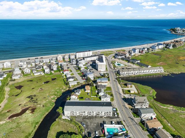 550 Winnacunnet Rd Unit 313, Hampton, NH 03842