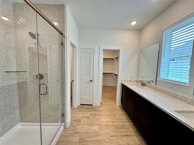 1210 Shaded Rock Drive, Missouri City, TX 77459