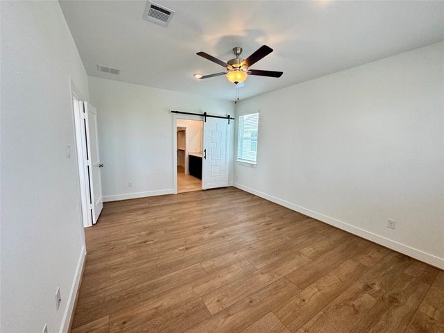 1210 Shaded Rock Drive, Missouri City, TX 77459