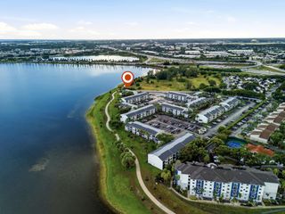 760 EXECUTIVE CENTER Drive 24, West Palm Beach, FL 33401