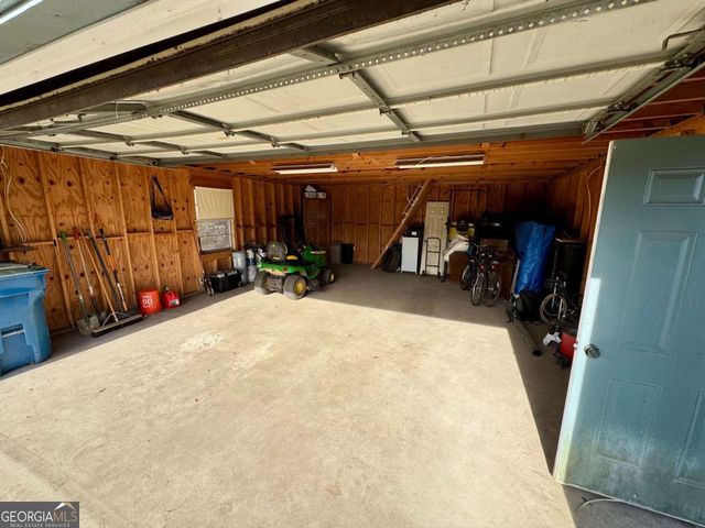 818 Miracle Lane, Vidalia, GA 30474