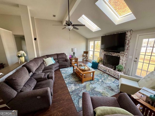 818 Miracle Lane, Vidalia, GA 30474