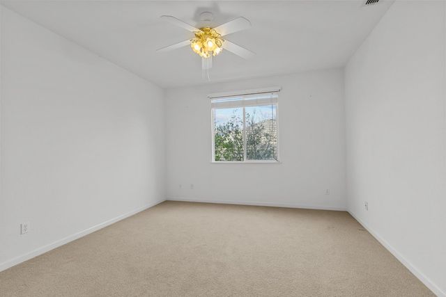 11 Loganberry Ct, Sacramento, CA 95835