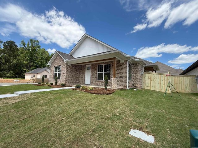 3916 Spencer Crossing Drive, Benton, AR 72019