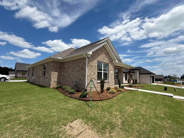 3916 Spencer Crossing Drive, Benton, AR 72019