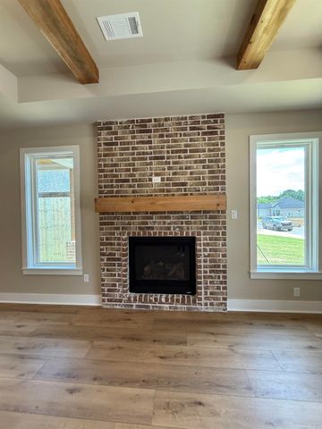 3916 Spencer Crossing Drive, Benton, AR 72019