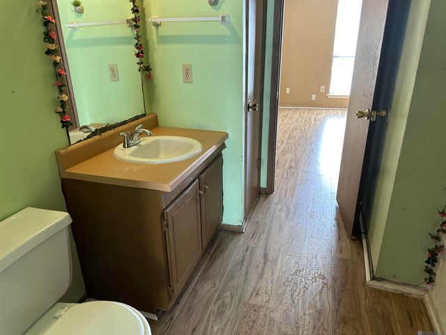 1941 Southpointe Dr, Baton Rouge, LA 70808