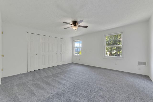 631 Simbury Street, Columbus, OH 43228