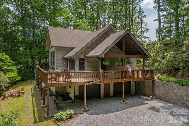 1551 Walnut Creek Road, Waynesville, NC 28786