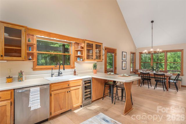 1551 Walnut Creek Road, Waynesville, NC 28786
