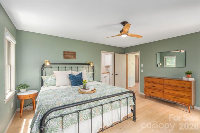 1551 Walnut Creek Road, Waynesville, NC 28786
