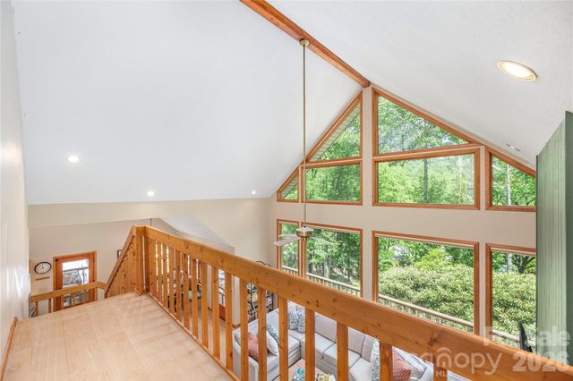 1551 Walnut Creek Road, Waynesville, NC 28786