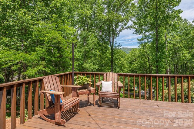 1551 Walnut Creek Road, Waynesville, NC 28786