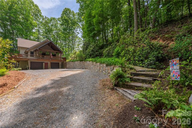 1551 Walnut Creek Road, Waynesville, NC 28786