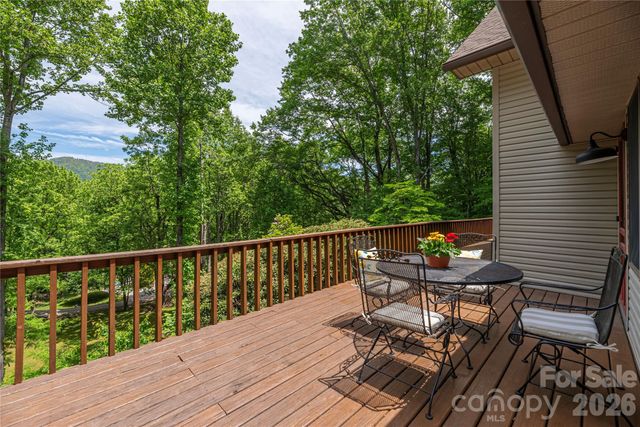 1551 Walnut Creek Road, Waynesville, NC 28786