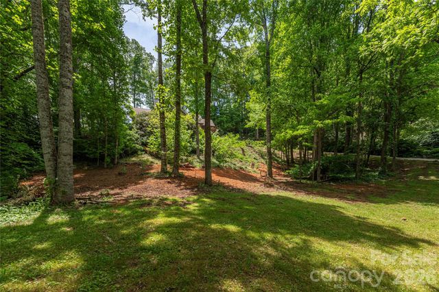 1551 Walnut Creek Road, Waynesville, NC 28786