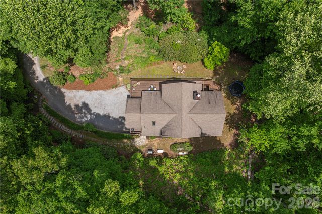 1551 Walnut Creek Road, Waynesville, NC 28786