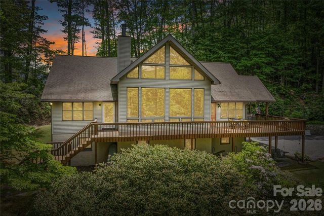 1551 Walnut Creek Road, Waynesville, NC 28786