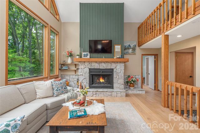 1551 Walnut Creek Road, Waynesville, NC 28786