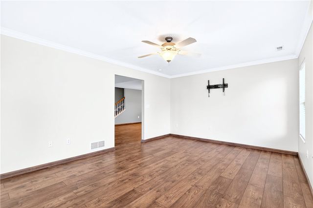 6034 Triple Crown Cir, Hempfield Twp, PA 15601